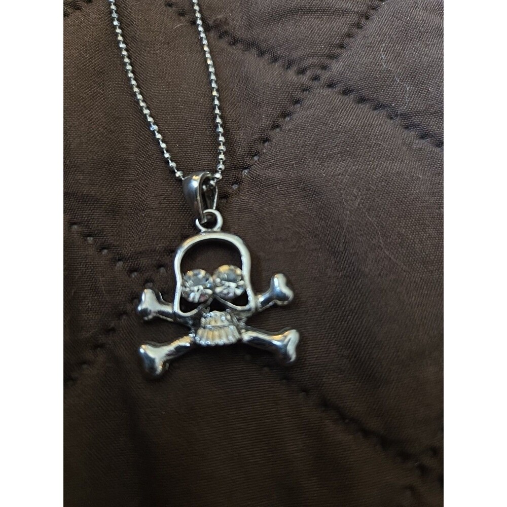 Roxx Skull Necklace